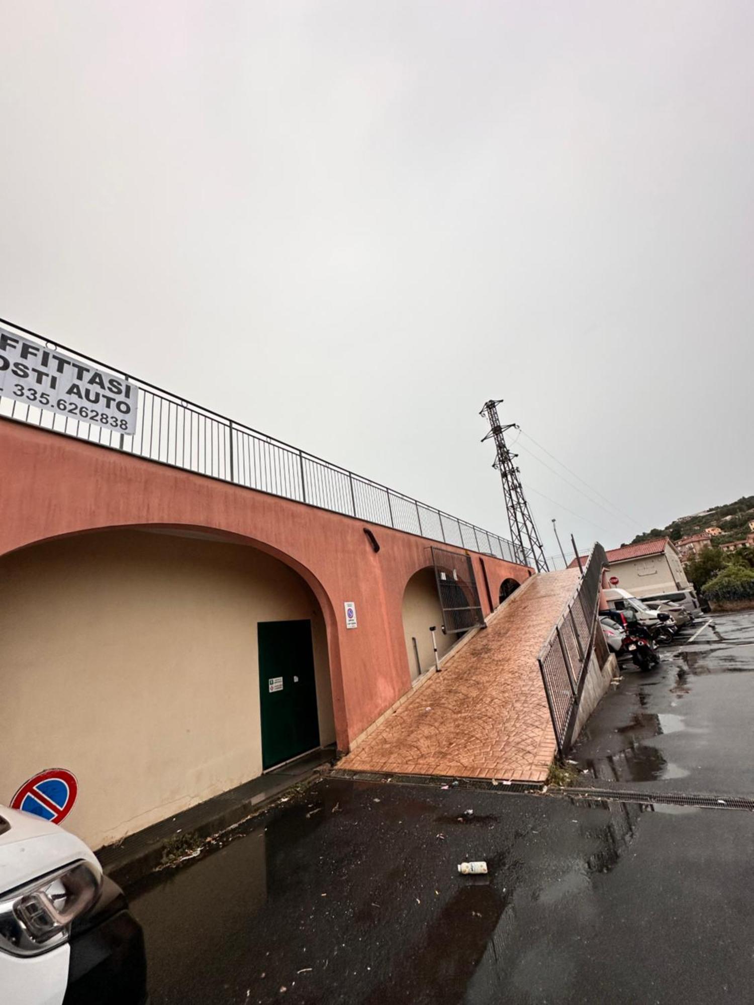 Fronte Mare-Piscina- Pista Ciclabile Appartement Imperia Buitenkant foto